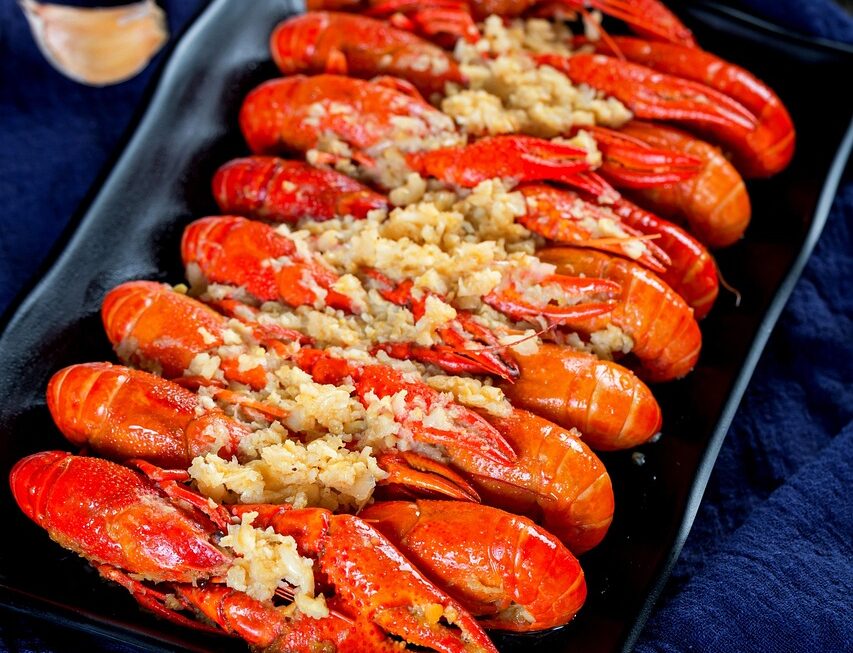 12 Affordable Tech Gifts Under $50 That Look Luxurious